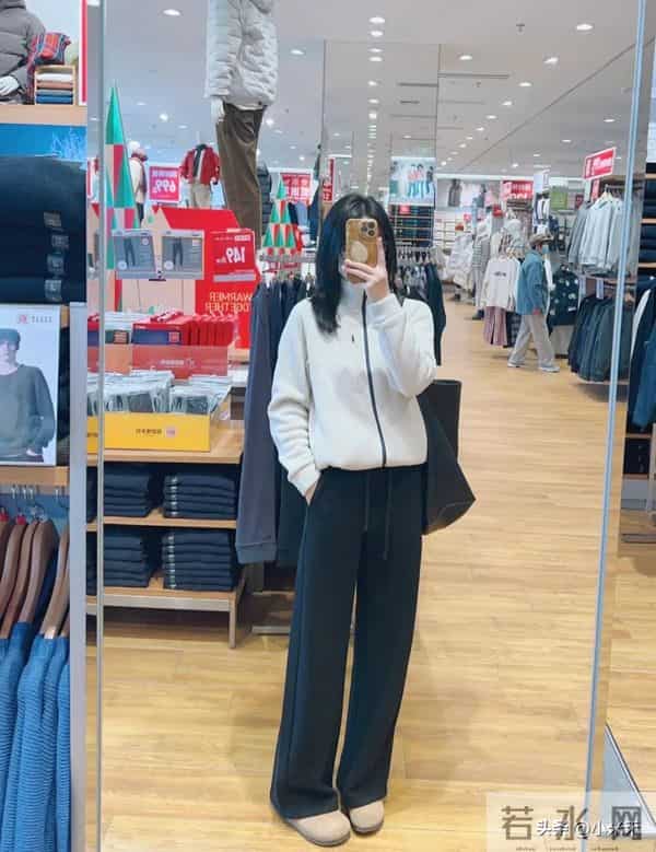 优衣库这件摇粒绒外套，把“男装女穿”的松弛感玩明白了！