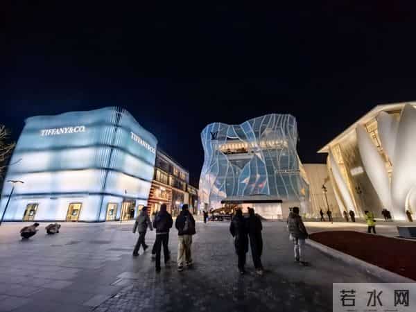 三里屯焕新!国际品牌独栋旗舰店亮相