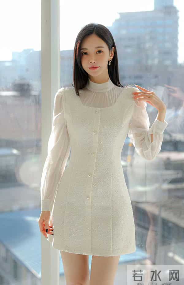 奶白小香裙｜是窗边的都市甜姐，立领是今日的优雅标签