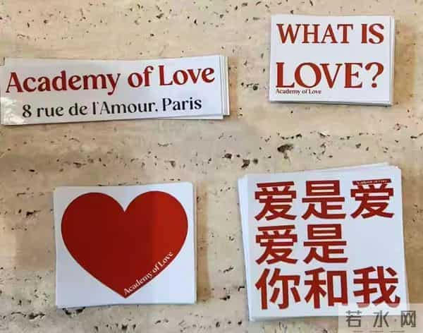 法国人在上海开“白色博物馆”，只卖12件衣服居然爆火！