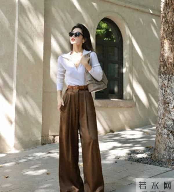 阔腿裤彻底不兴了！今冬满街都在穿“泥裤”，意外的高级、显气质