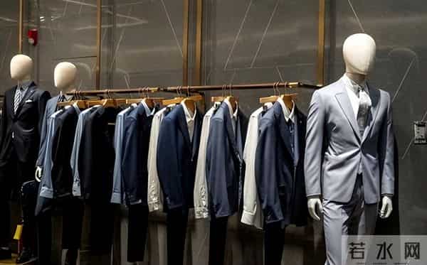 曾风靡一时，如今“中产不爱穷鬼不穿”的国货男装，你还记得吗？
