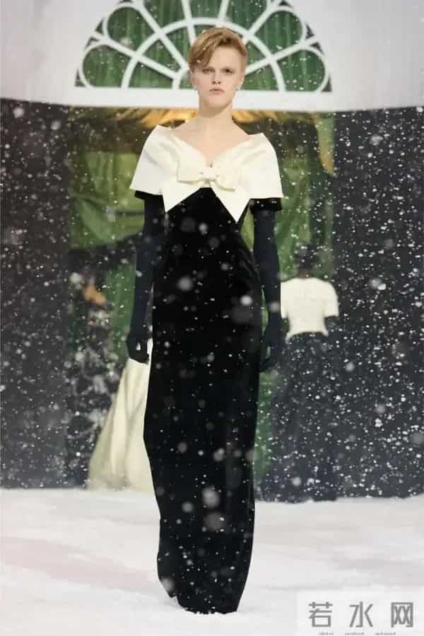 Richard Quinn 2025 秋冬时装秀