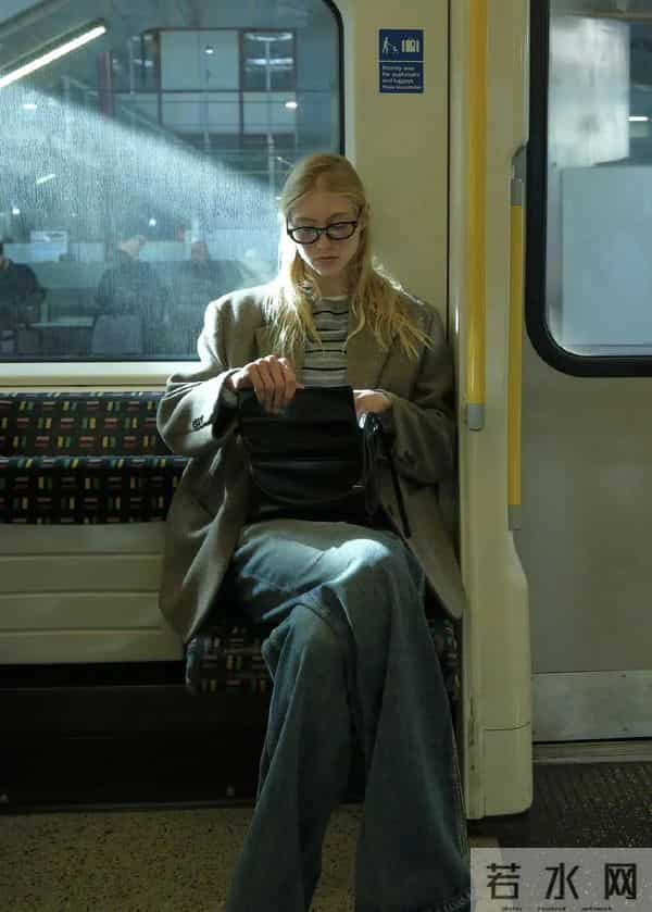 「牛仔裤」的冬天,也可以很时髦!