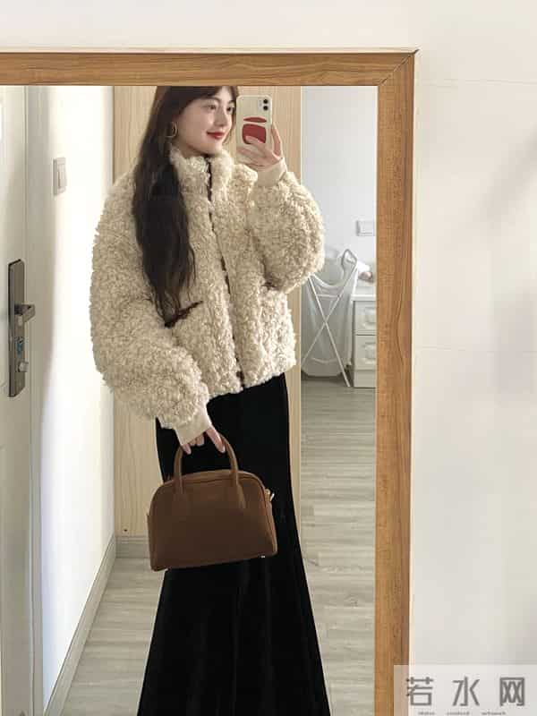 秋冬的衣服都好漂亮！