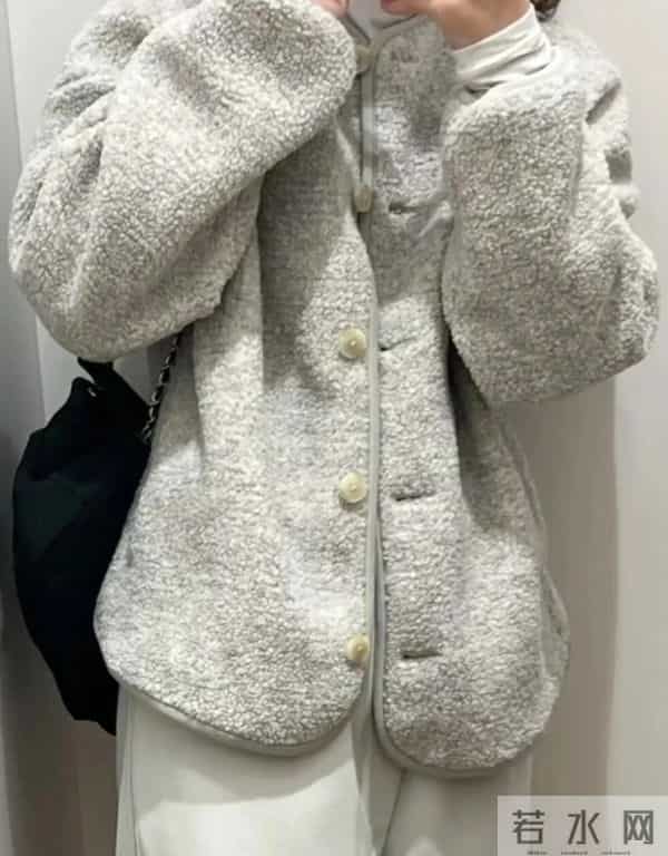 “优衣库”服装新品开挂了！穿出秋冬氛围感！!