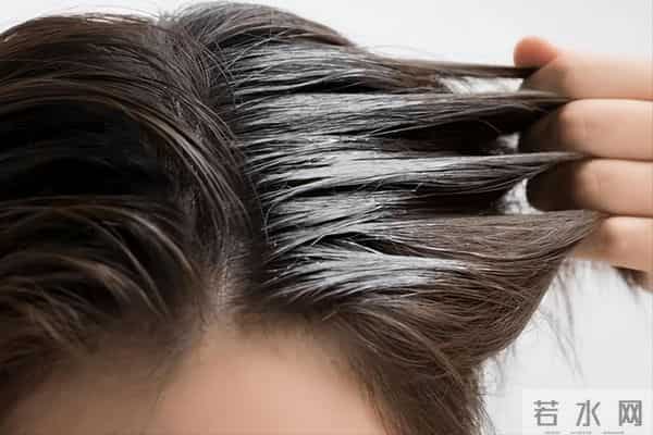 长期染发会致癌吗？专家提醒：黑色染发剂最危险，有7点需注意！
