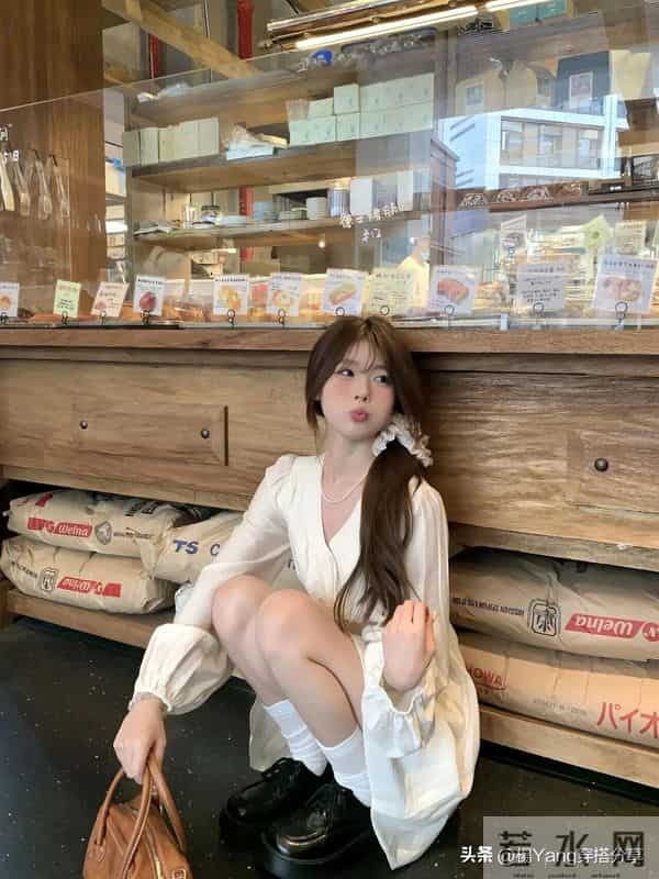 温温柔柔的白色才是白月光~