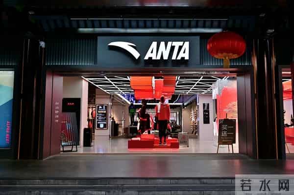 安踏和李宁争抢“德国鞋王”彪马，77年老牌能否被中国巨头盘活？