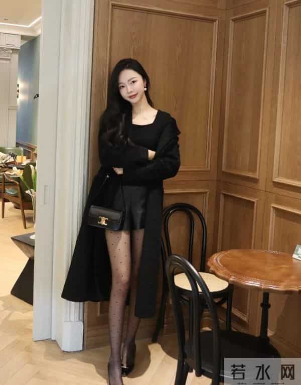 大衣+高跟鞋，显瘦又气质！