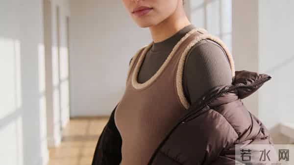 冬天穿羽绒服总显臃肿?3个小技巧,显瘦还保暖!