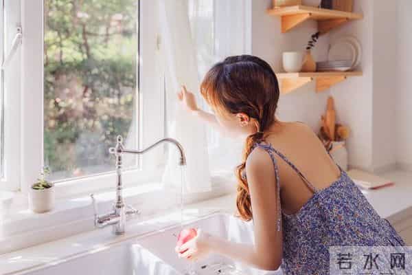 在樱花盛开的季节，这四个星座的爱情运势最旺