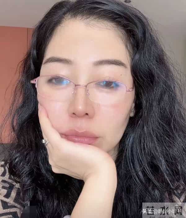 安娴全家住别墅，家庭会议各自表态，大妹明显有情绪 网友 ：太强势