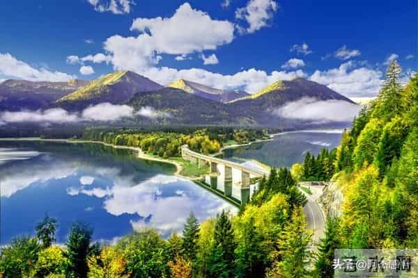 两性关系:男人要明白,女人无论多大年龄,都有这样一个需求