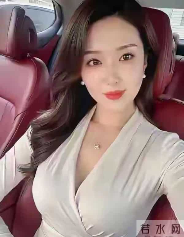 让女人上瘾的，不是拥抱，接吻，是无法抗拒的“生理性吸引力”