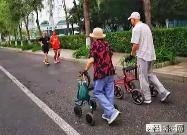 八十岁老人总结的八句话，短短八句话，把人生说透了！句句在理