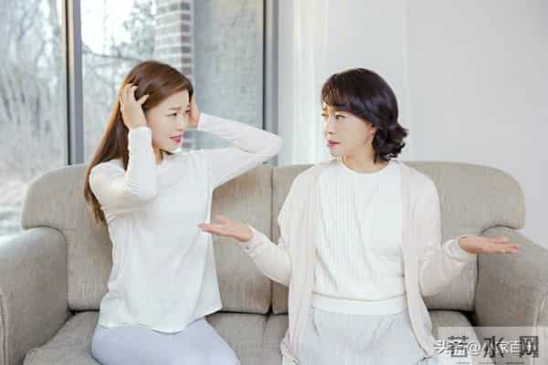 我刚想给儿子全款买房,儿子的女友竟说:阿姨,你有点边界感行吗