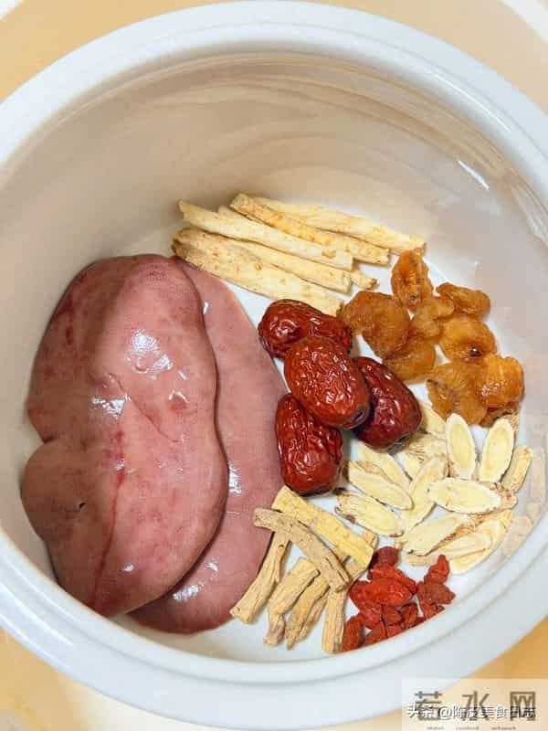 婆婆说再忙也别忘了煲这汤，老公说喝完整个人都舒服多了