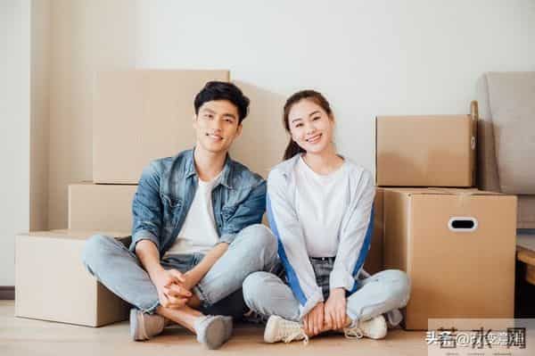 男人要记住，除了自己老婆，外面的女人再好，也要做到“两别”！