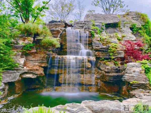 人到晚年：如有异性靠近，不是桃花开，是你心里开了光