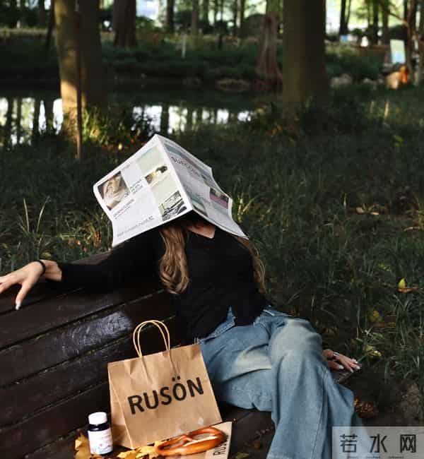 文案｜多像今年没藏住的情绪