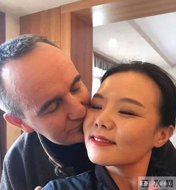 家花不如野花香？龚琳娜为挽回前夫送百件礼物，可惜难逃离婚结局