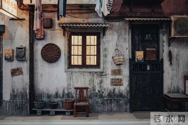 怀旧不是因为过去多好，而是因为那时的自己，还相信未来会更好