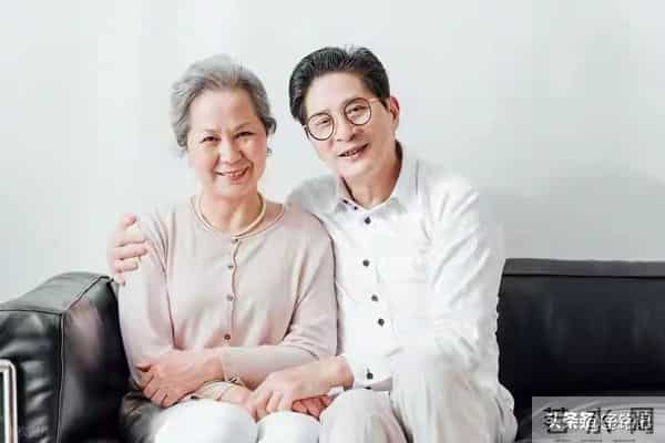 退休老人的告白-血泪教训，老了再有钱有闲，也别参加这3种活动！