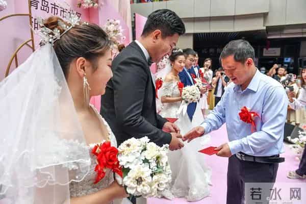 北大女博士订婚,父亲彩礼五金一概不要,刺痛了多少普通家庭的心