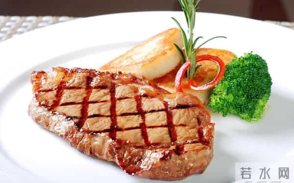 她做保姆这些年，豪门日子真不好过