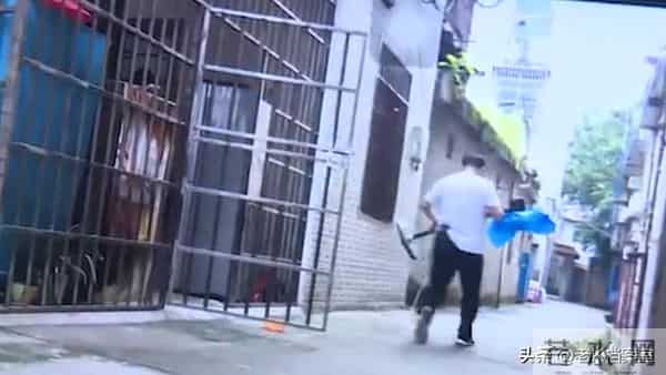 老男人出轨娶小20岁娇妻，前妻徒弟变现妻，养不起抢长子房产