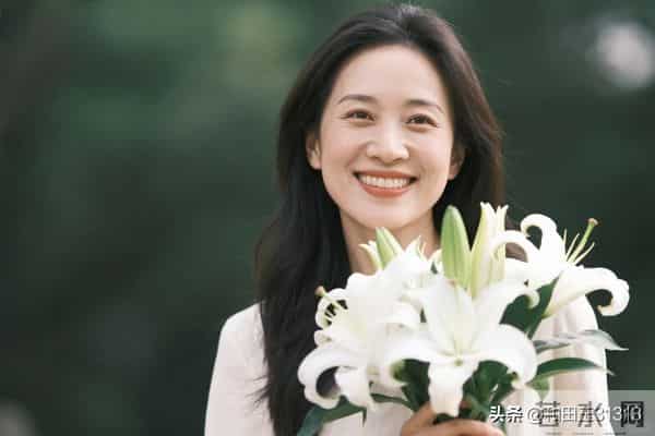 两性关系，惊人发现，60岁与异性靠近，根本不是桃花运，而是这