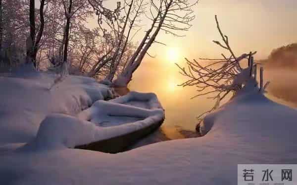 人生苦累独自扛，静默成长更坚强