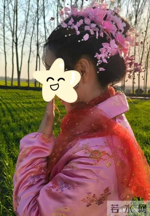 大姑姐远嫁三十年，回家一趟变卦了，她说：我也要在娘家盖新房子