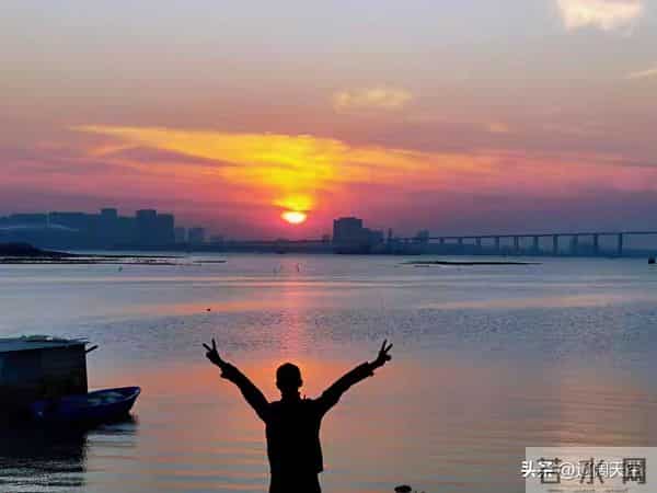 句句渡己,句句渡心:13句写给自己的人间清醒文案,治愈你一生