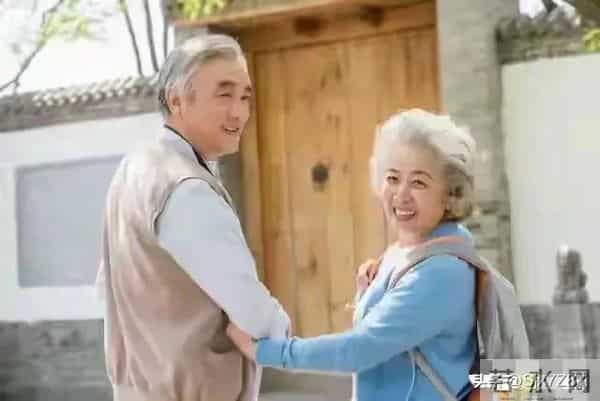 八十岁老人总结的八句话，短短八句话，把人生说透了！句句在理