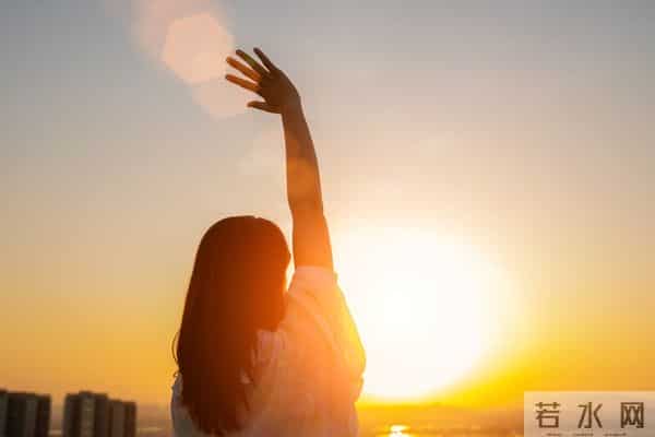 对丈夫彻底失望的女人，会做到这些，看完你就释怀了！