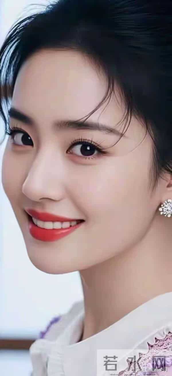 女人偷偷喜欢你，才不会叫你"哥"，这三个称呼暴露了她的心意