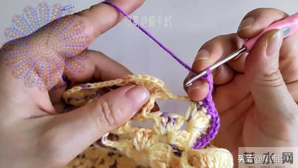 绮络抱枕：绮络花片别闲置，拼个抱枕给小章，有教程，新手也能做