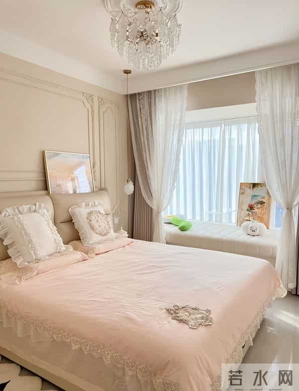 家里再有钱，电视机旁边也不能放4样东西！好多人不懂，尽早拿走