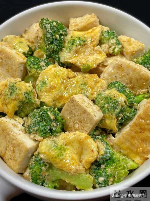 大雪过后, 建议少吃白菜猪肉, 多吃这4菜, 一排毒, 二润燥, 三护眼