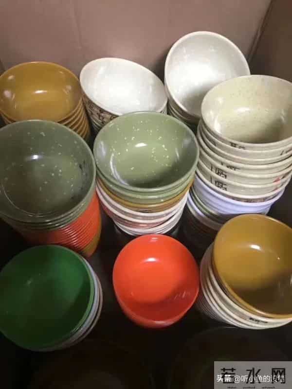 警惕!家中潜伏的12个“甲醛大户”,有立刻扔,个个都是放毒高手