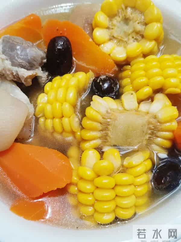 肝血越少，睡眠越差，建议多吃3样，滋补肝血，安神助眠身体好