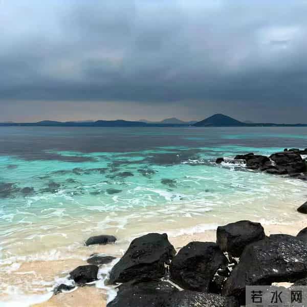 朋友圈背景图头像