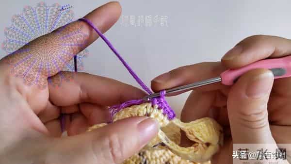 绮络抱枕：绮络花片别闲置，拼个抱枕给小章，有教程，新手也能做