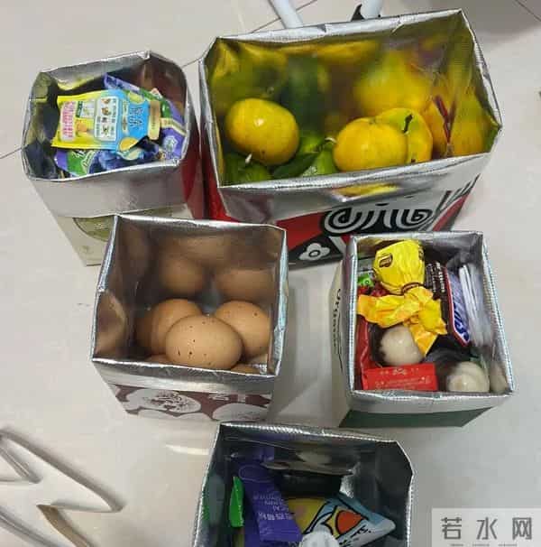 被邻居阿姨的收纳能力震惊了，这井井有条的程度也太牛了！