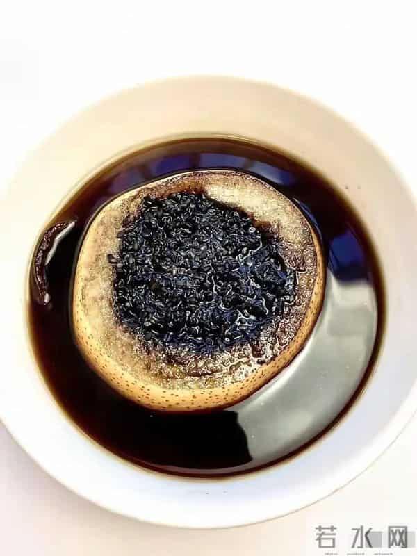 【秋冬咳嗽克星！一颗雪梨蒸出5种润喉方，全家抢着喝】