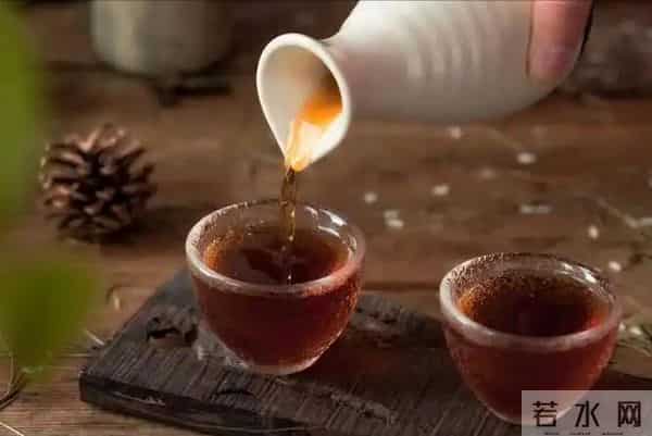 黄酒被关注！医生研究发现：常喝黄酒，或能降低这3种并发症！