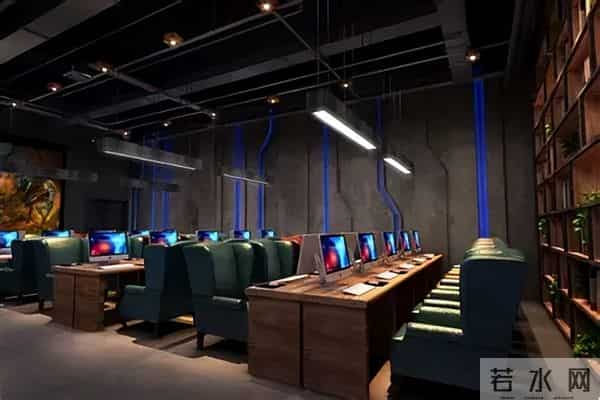 从人满为患到接连倒闭，几乎“消失”的网吧，为何忽然复活了？