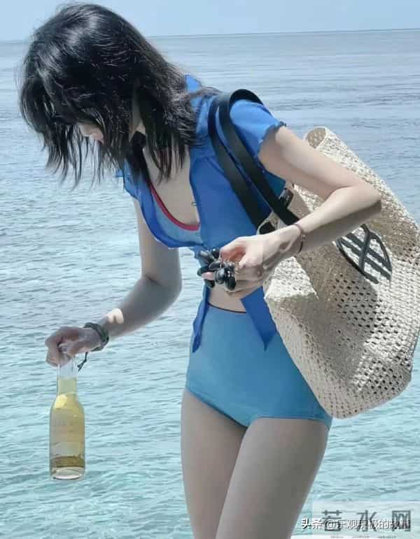 周雨彤｜比基尼泳衣